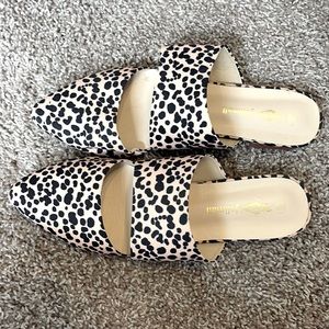 Leopard Slides